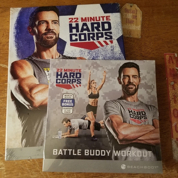 22 minutes Hard Corps Beachbody Battle Buddy - Picture 1 of 5